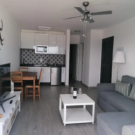 Alyce Apartament Tías